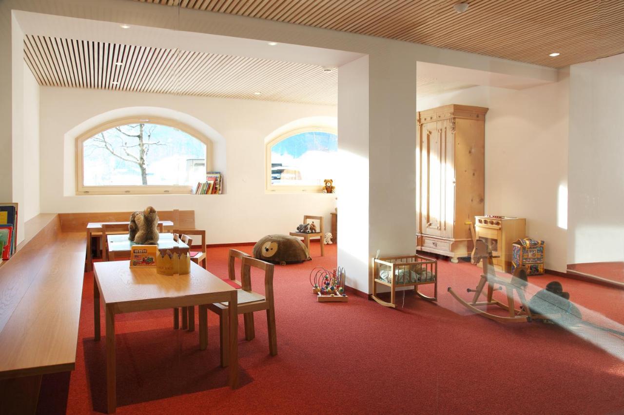 Hotel Krone In Au Au (Vorarlberg) Екстериор снимка
