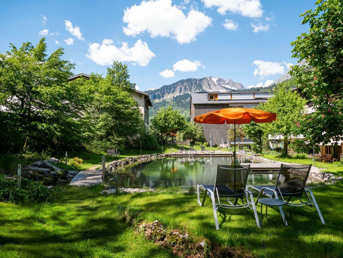Hotel Krone In Au Au (Vorarlberg) Екстериор снимка